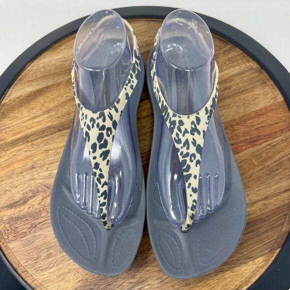 Crocs Sexi Serena Rare Sandal Leopard Flip Flop Thong Slingback Flats Size 10 - Picture 5 of 8
